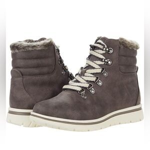 Cliffs by White Mountain
Women's Hallett Lace-Up Booties